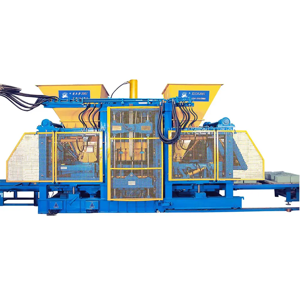 Thiết bị làm khối bê tông